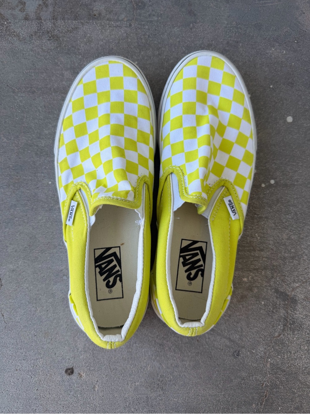 Checkered slip on vans - Picture 3 of 5